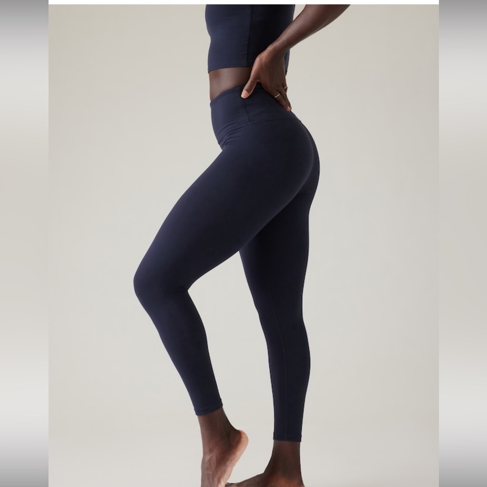 Athleta Elation 7/8 Tight // Navy - Picture 2 of 16